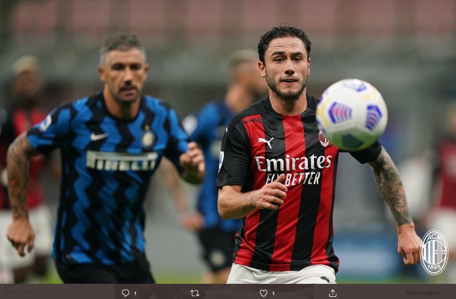 Davide Calabria Akui AC Milan Tertinggal dari Inter Milan