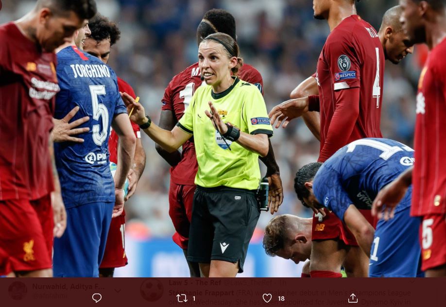 Mengenal Stephanie Frappart, Wasit Wanita Pertama yang Akan Pimpin Laga Liga Champions