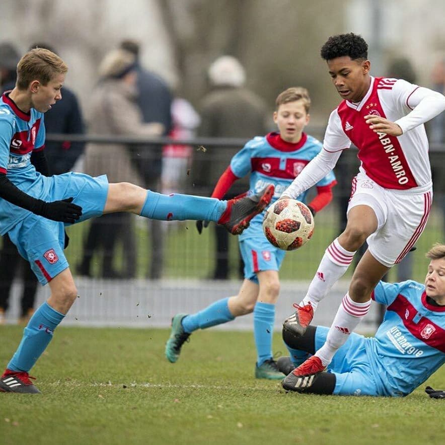 Pemain Muda Ajax Amsterdam Menanti Panggilan Timnas U-19 Indonesia sebelum Terlambat