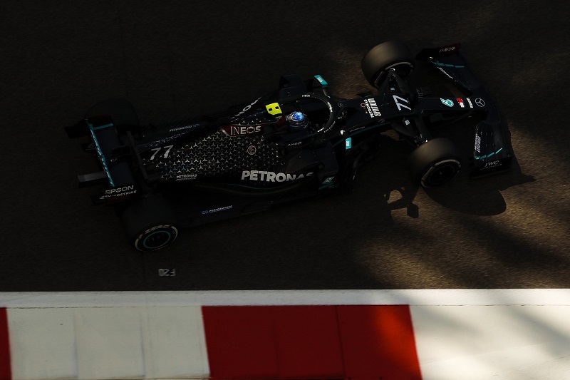 Hasil FP2 F1 GP Abu Dhabi 2020: Duo Mercedes Mendominasi, Mobil Kimi Raikkonen Kebakaran