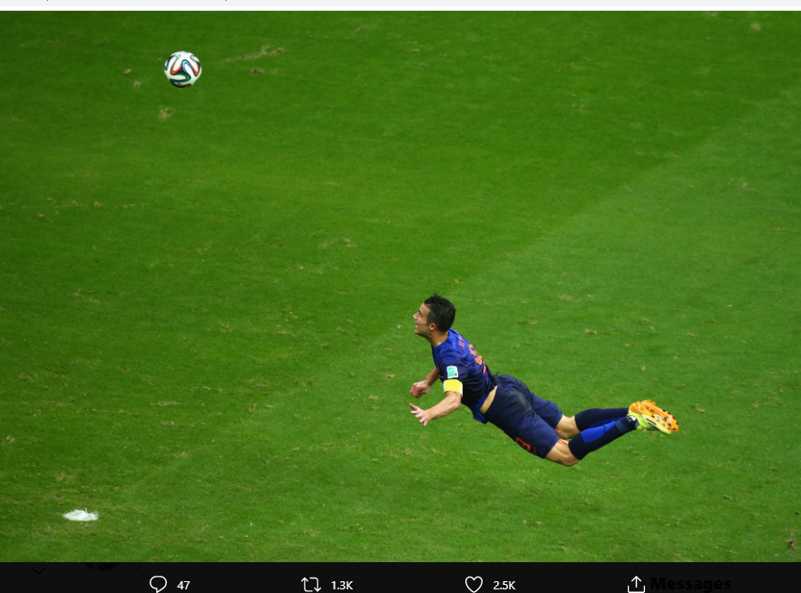 VIDEO: Mengingat Gol "Terbang" Robin van Persie di Piala Dunia 2014