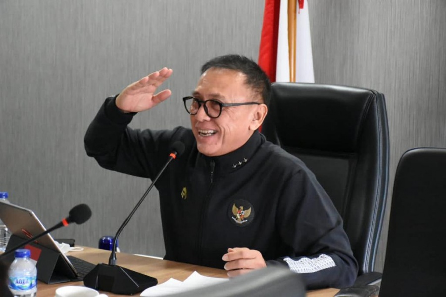 Ketua Umum PSSI Tegaskan Fungsi dan Tugas Utama Asisten Wasit Tambahan
