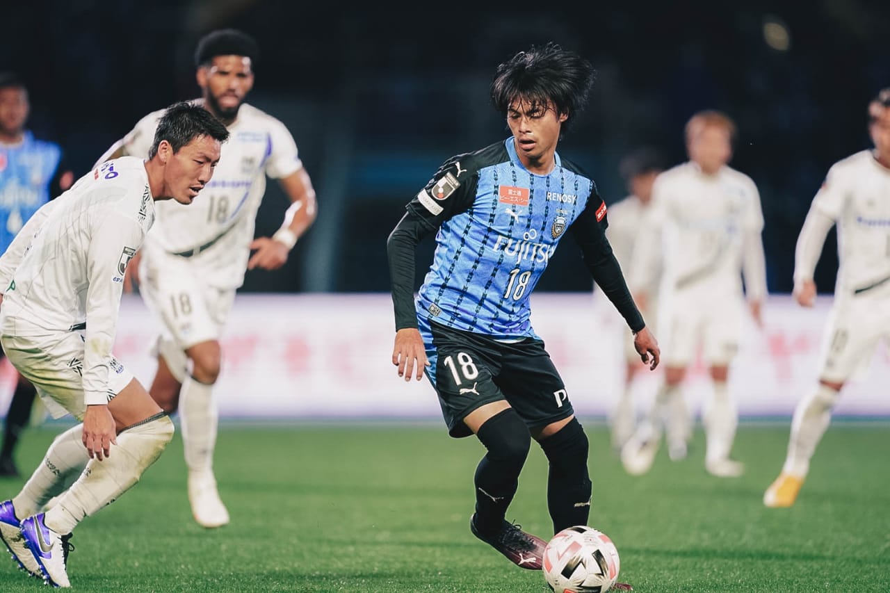 Kaoru Mitoma Raja Assist Meiji Yasuda J1 League Kandidat Pemain Muda Terbaik Asia Pilhan Suporter