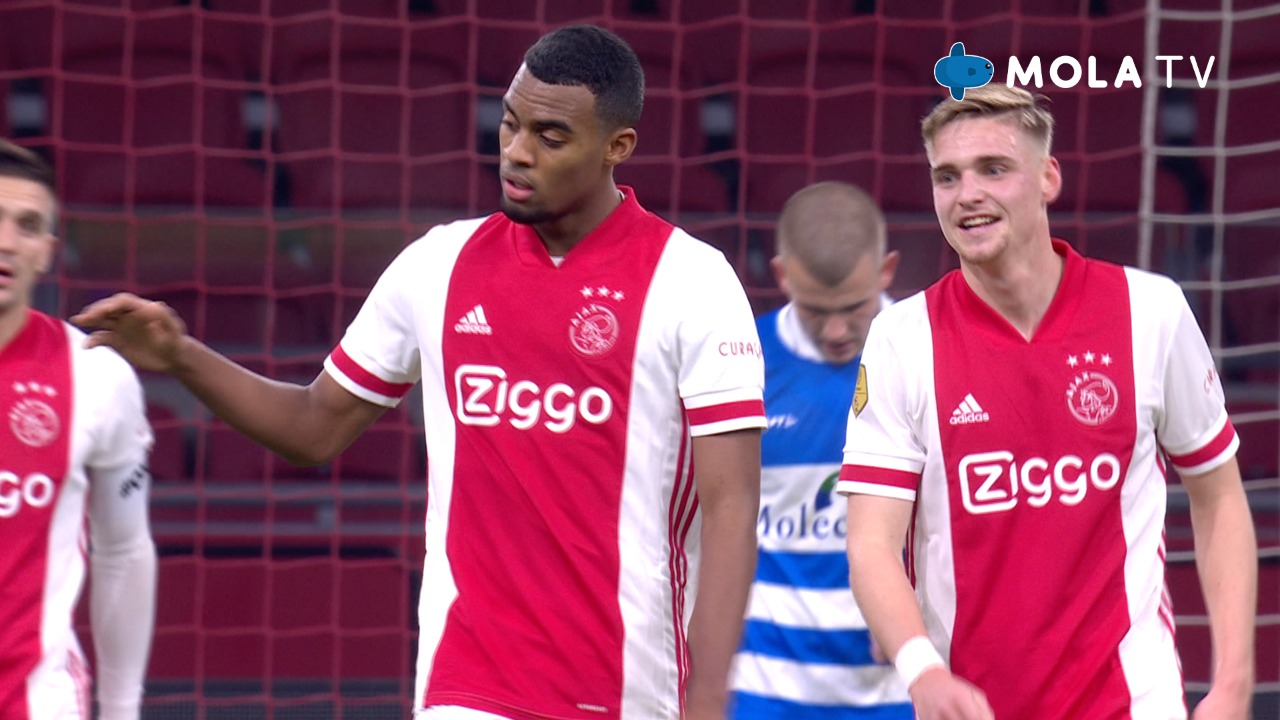 Link Live Streaming Ajax Amsterdam vs PSV Eindhoven di Mola TV
