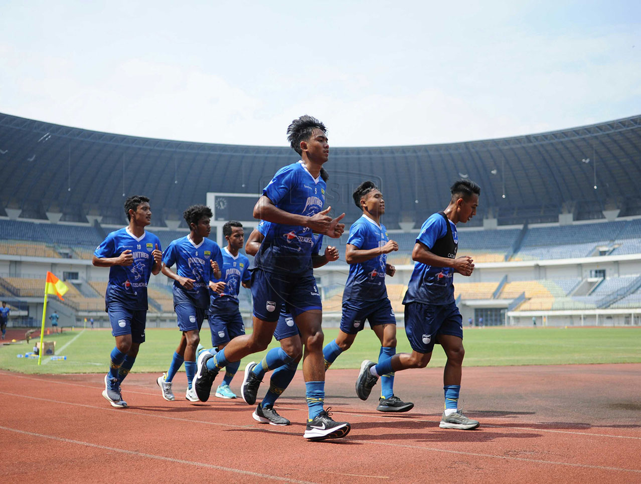 Para Pemain Persib Bandung Jalani Tes Zolads pada Latihan Hari Kedua
