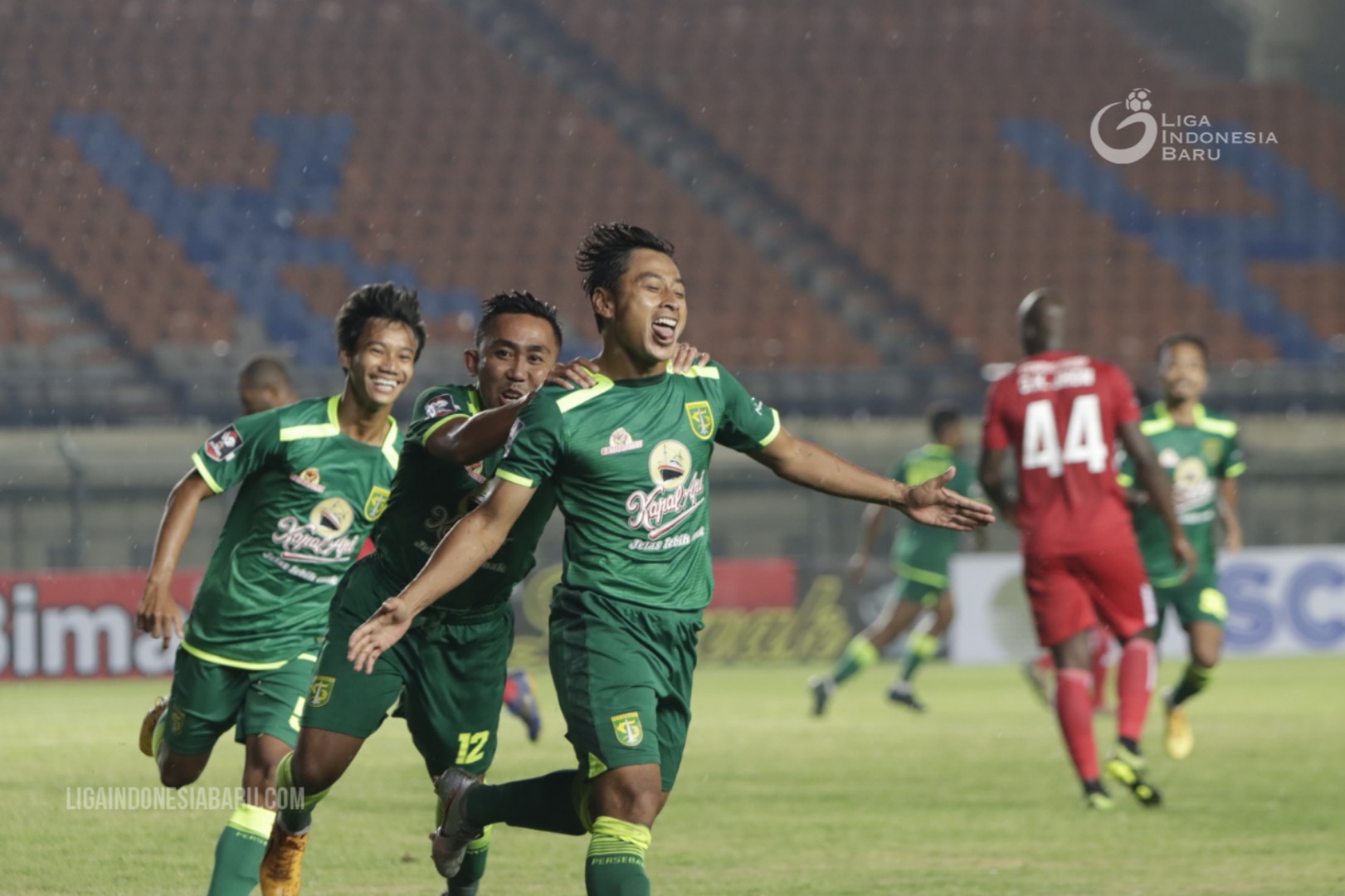 Pelatih Persebaya Surabaya Komentari Cedera yang Menimpa Samsul Arif