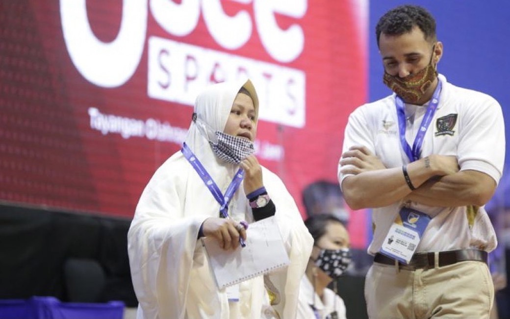 Kartika Siti Aminah, Asisten Pelatih Perempuan yang Sangat Dipercaya David Singleton