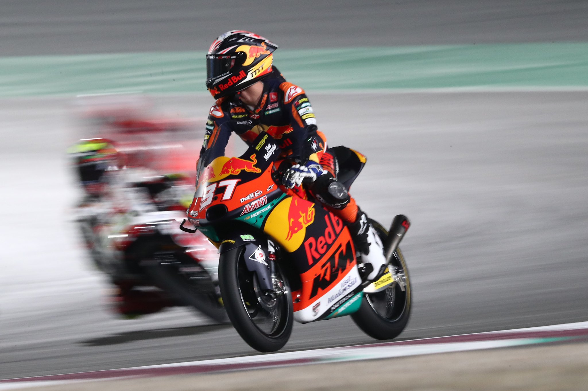Hasil Moto3 GP Doha 2021: Start dari Pit Lane, Pedro Acosta Sukses Raih Kemenangan