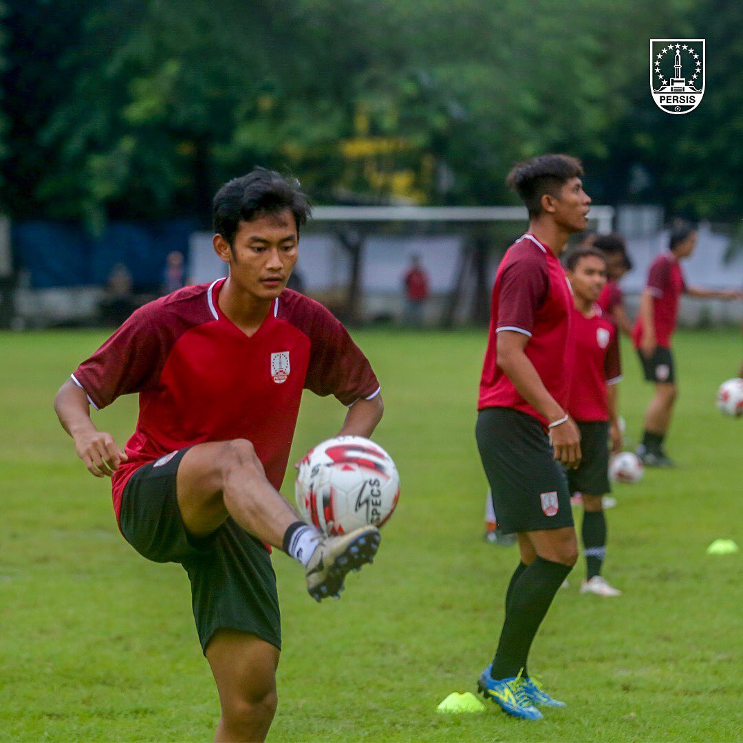 Gelandang Timnas U-19 Indonesia dan Eks Bek Bali United Ikuti Latihan Persis Solo