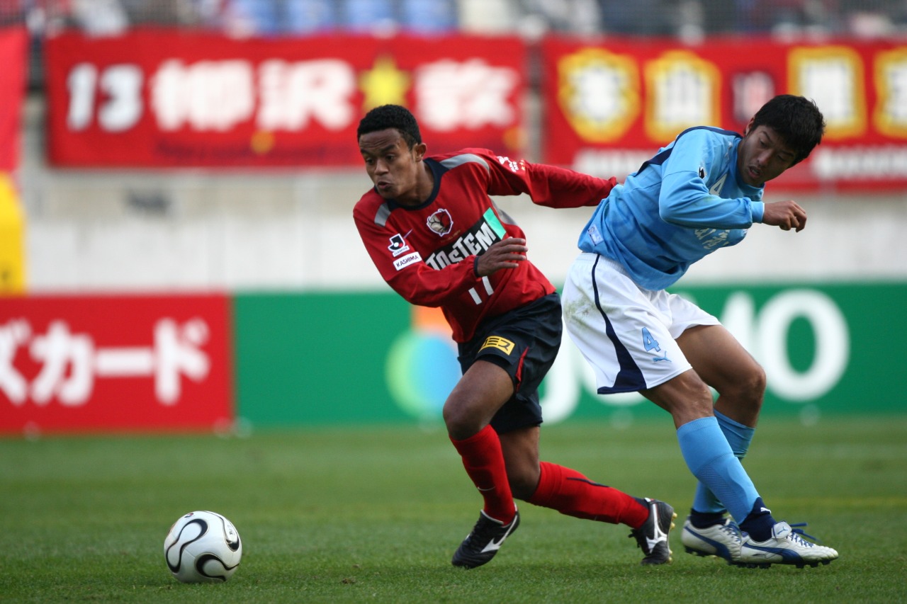 Kashima Antlers dengan Slogan Sama untuk Tiga Gelar J1 League Medio 2006-2009