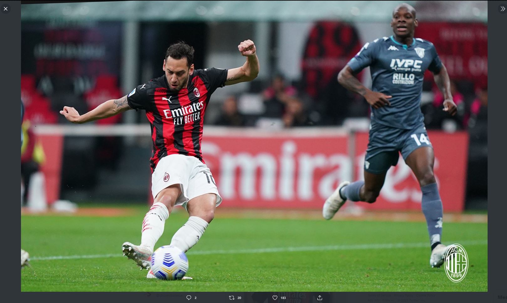 Hakan Calhanoglu: Masa Depan Saya di AC Milan Tidak Tergantung Liga Champions