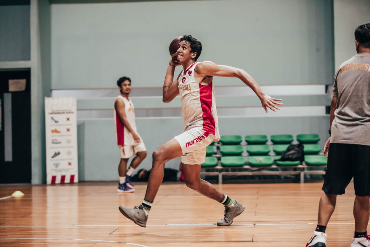 Lakukan 100 Tembakan Sehari, Latihan Timnas Basket Indonesia Dinilai Masih Kurang