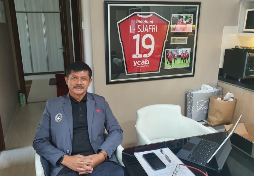 Indra Sjafri Ajari Tetangganya Main Football Manager dan Berpeluang Raih Treble Winners