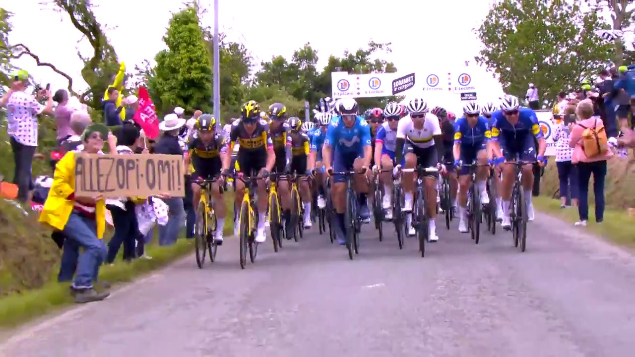 Penonton Penyebab Kecelakaan Hebat di Etape 1 Tour de France Dibebaskan dari Tahanan