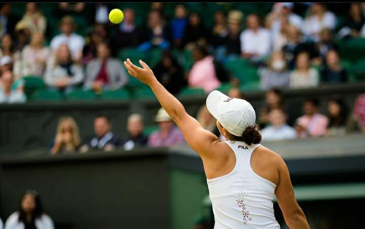 Wimbledon 2021: Ashleigh Barty Genapi Peserta 16 Besar Tunggal Putri