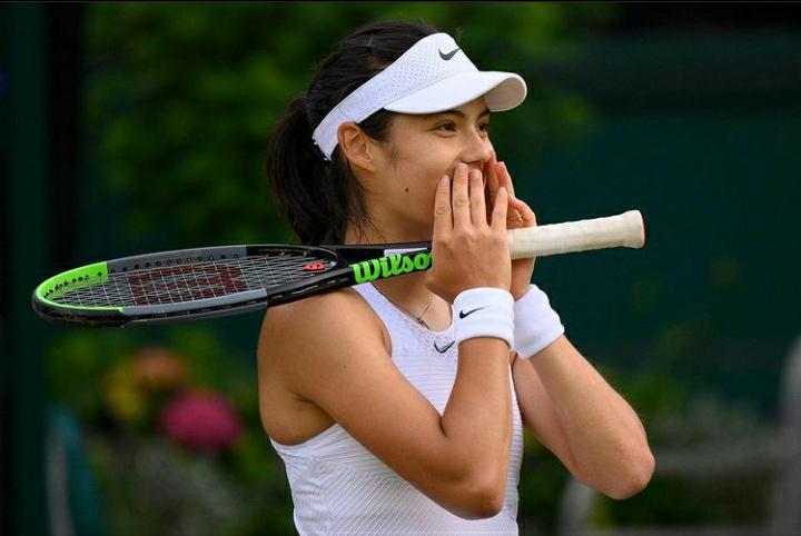 Ada Emma Raducanu, Legenda Tenis Proyeksi Atlet Inggris Berjaya di Wimbledon 2022