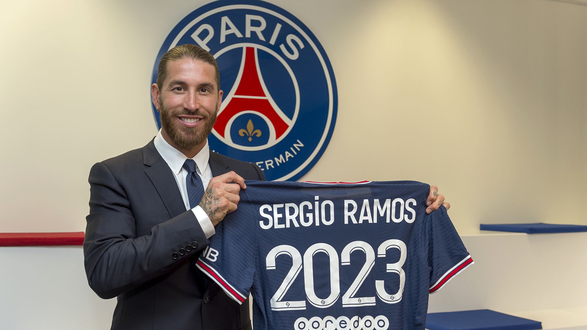 Paris Saint-Germain Resmi Kontrak Sergio Ramos 2 Tahun