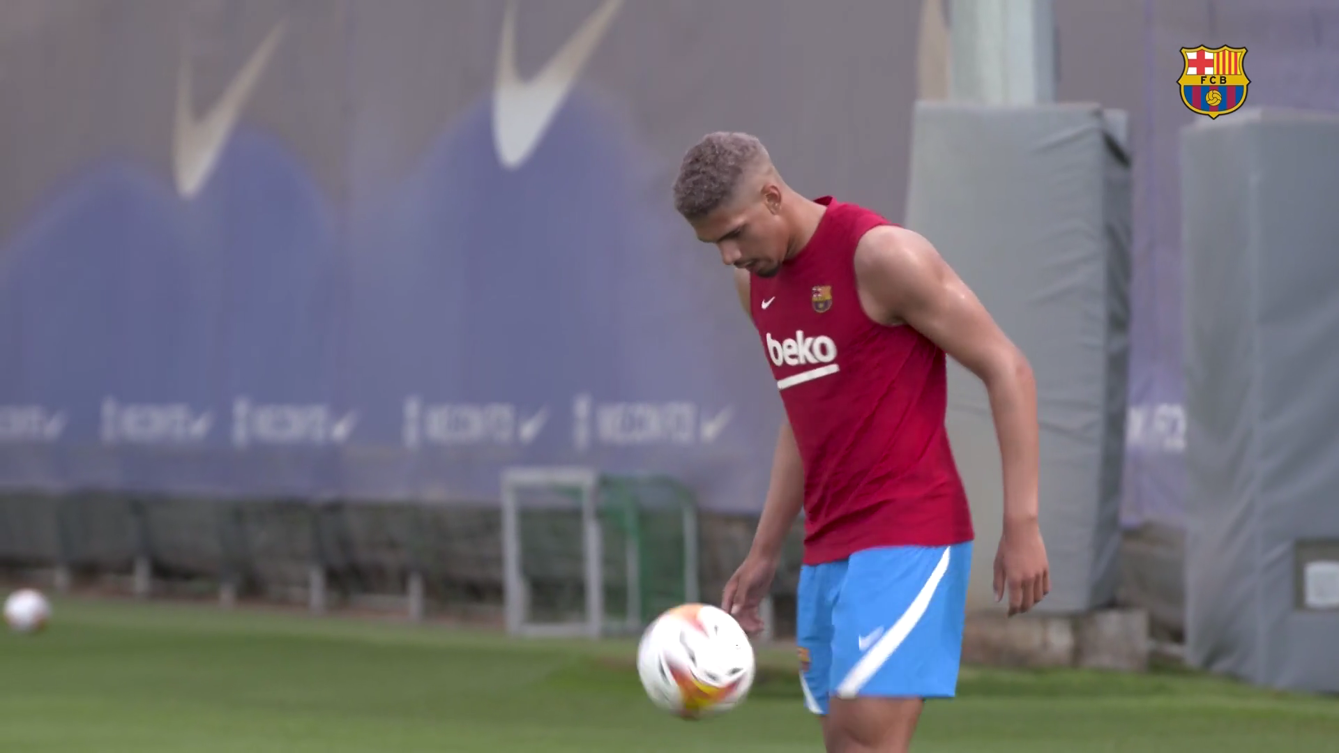 VIDEO: Usai Berlaga di Copa America, Ronald Araujo Kembali Berlatih bersama Barcelona