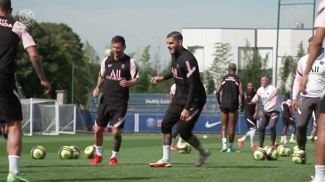 VIDEO: Messi, Neymar, Di Maria Beraksi dalam Latihan Rondo PSG