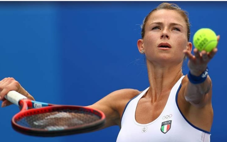 Australian Open 2023: Petenis Cantik Italia Dituduh Gunakan Sertifikat Vaksin Palsu