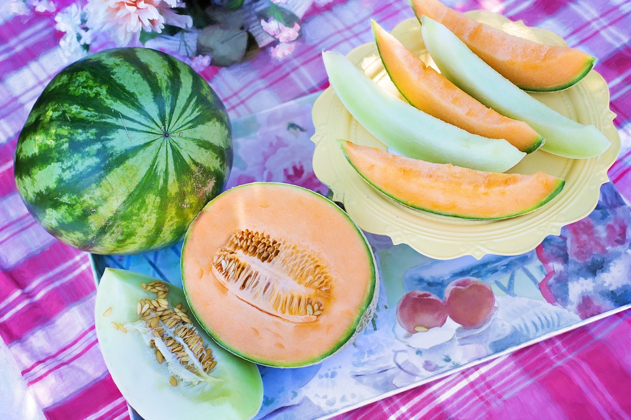10 Manfaat Bagus Buah Blewah, Melon dan Semangka untuk Kesehatan