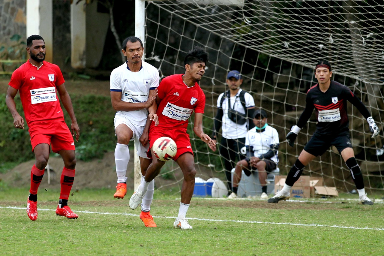 Pelatih Persipura Tak Ingin Paksakan Gelar Uji Coba Jelang Kick-off Liga 1 2012-2022