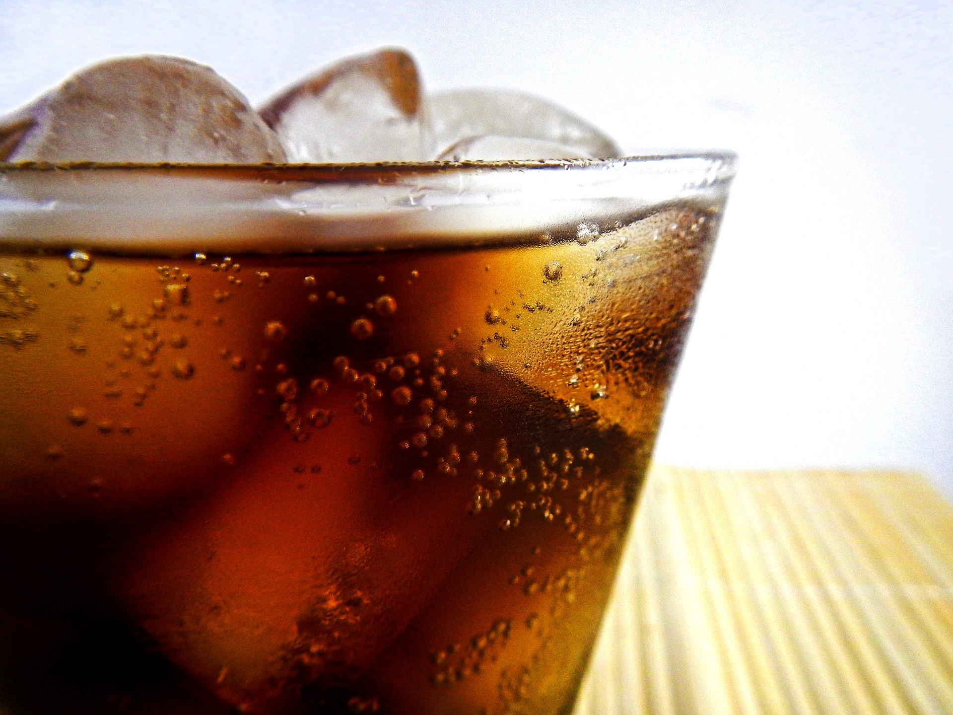 Soda Rendah Gula Ternyata Tak Lebih Sehat dari Soda Konvensional