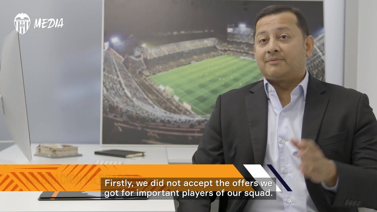 VIDEO: Presiden Valencia Puas dengan Aktivitas Transfer Klub 