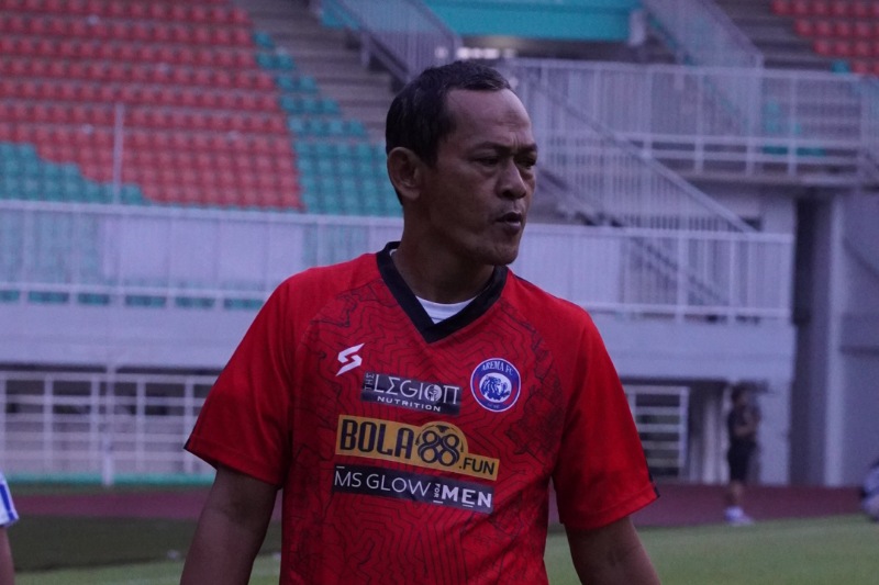 Arema FC Rekrut Eks Pelatih Kiper Indonesia U-19 untuk Lolos Lisensi Klub Pro