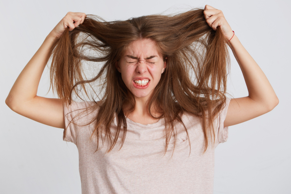Tips Mengatasi Rambut Kering, Bisa Dilakukan di Rumah