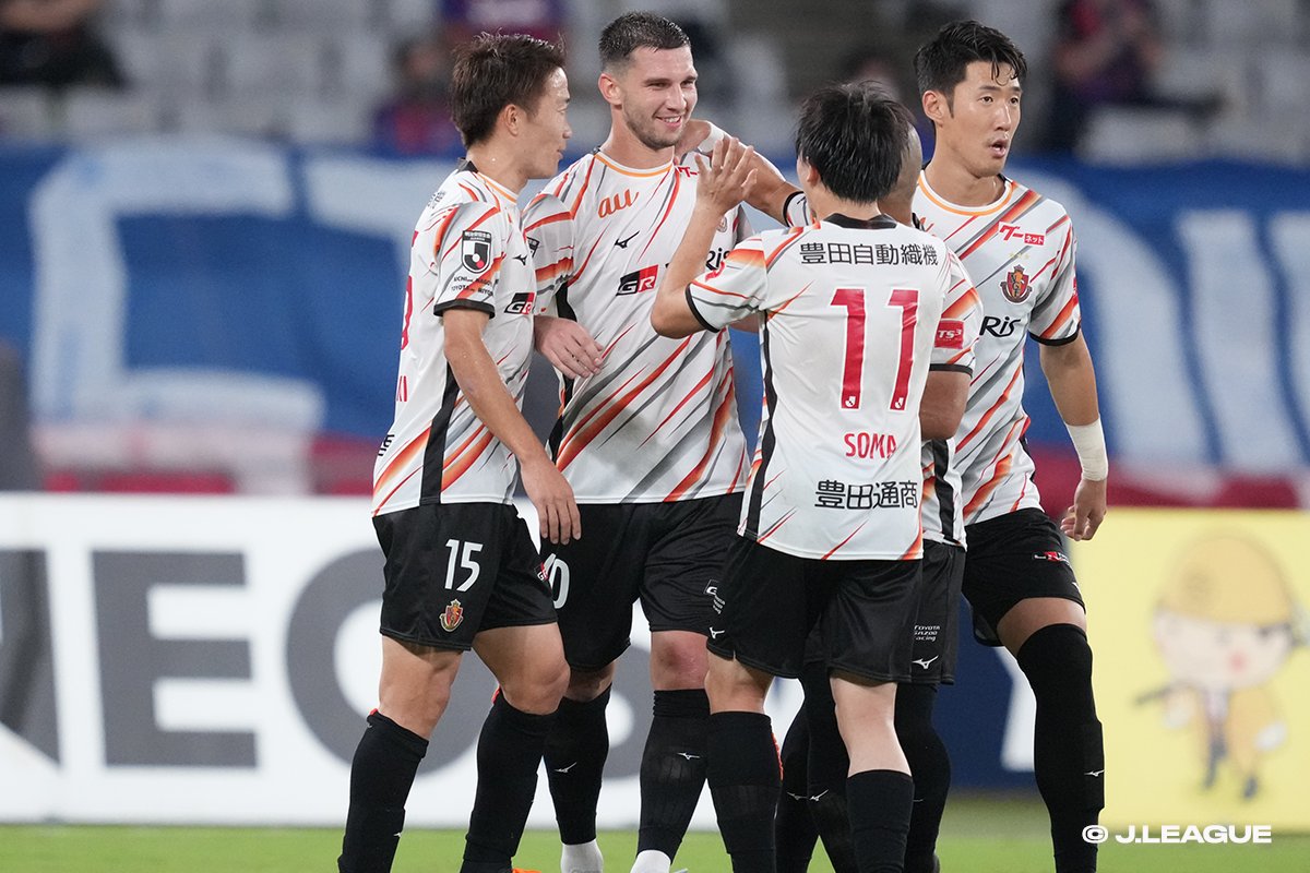 Preview J1 League Pekan Ke-33: Duel Perebutan Tiket Terakhir ke Liga Champions Asia