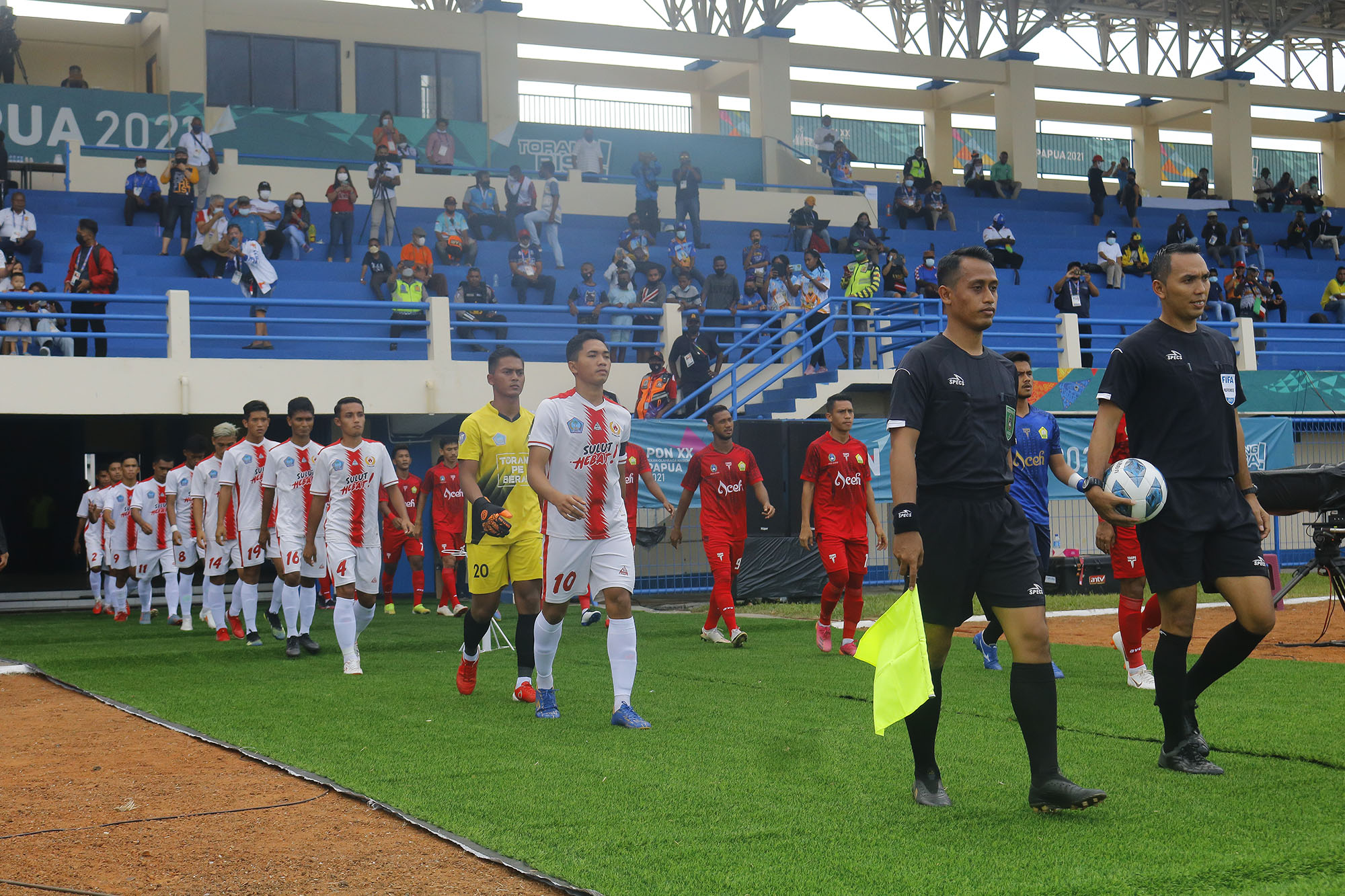 Pelatih Persib Bandung 'Trauma' dengan Kepemimpinan Wasit Fariq Hitaba