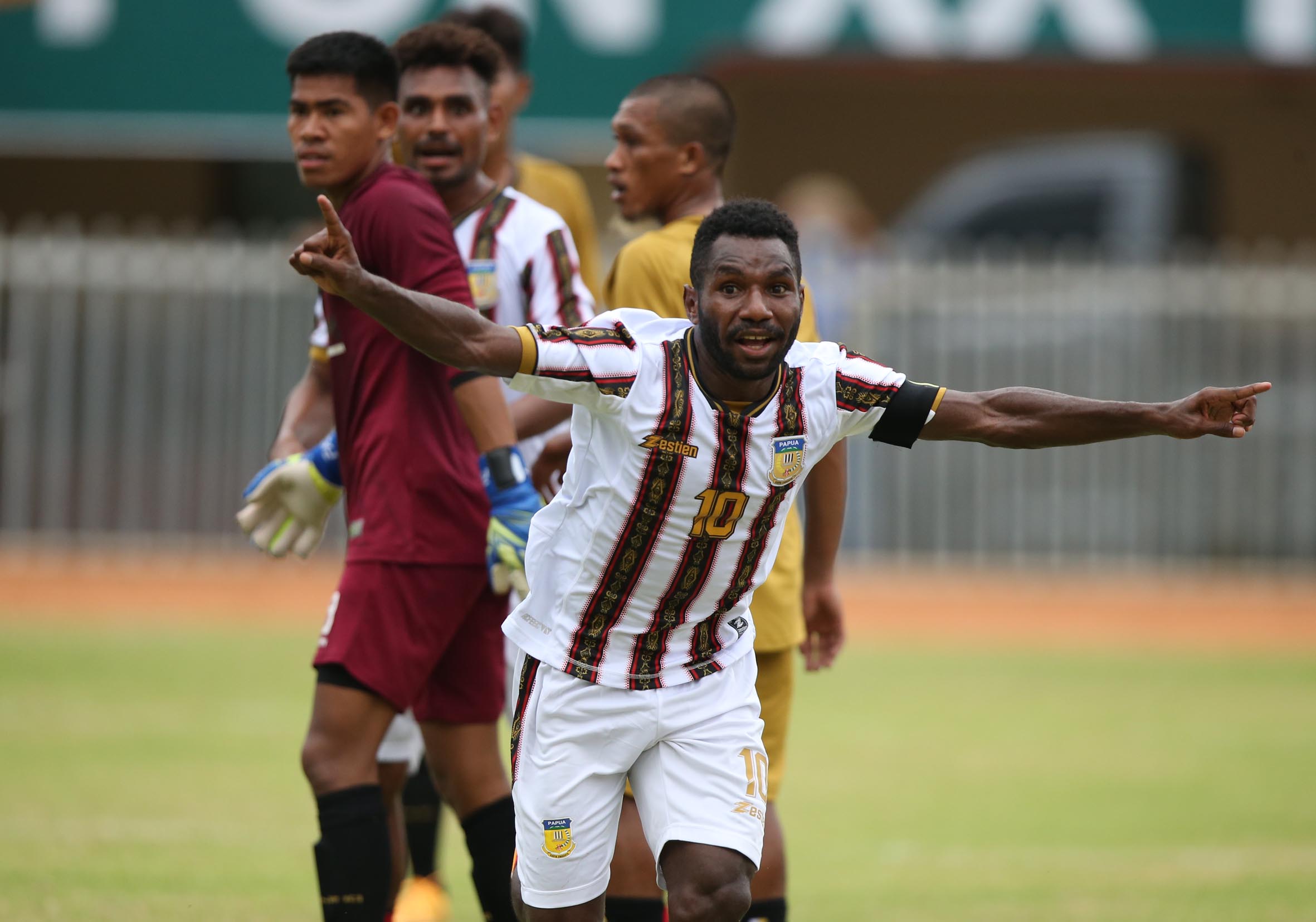 Hasil Sepak Bola Putra PON XX Papua 2021: Jatim Hajar Jateng, Papua dan Kaltim Menang