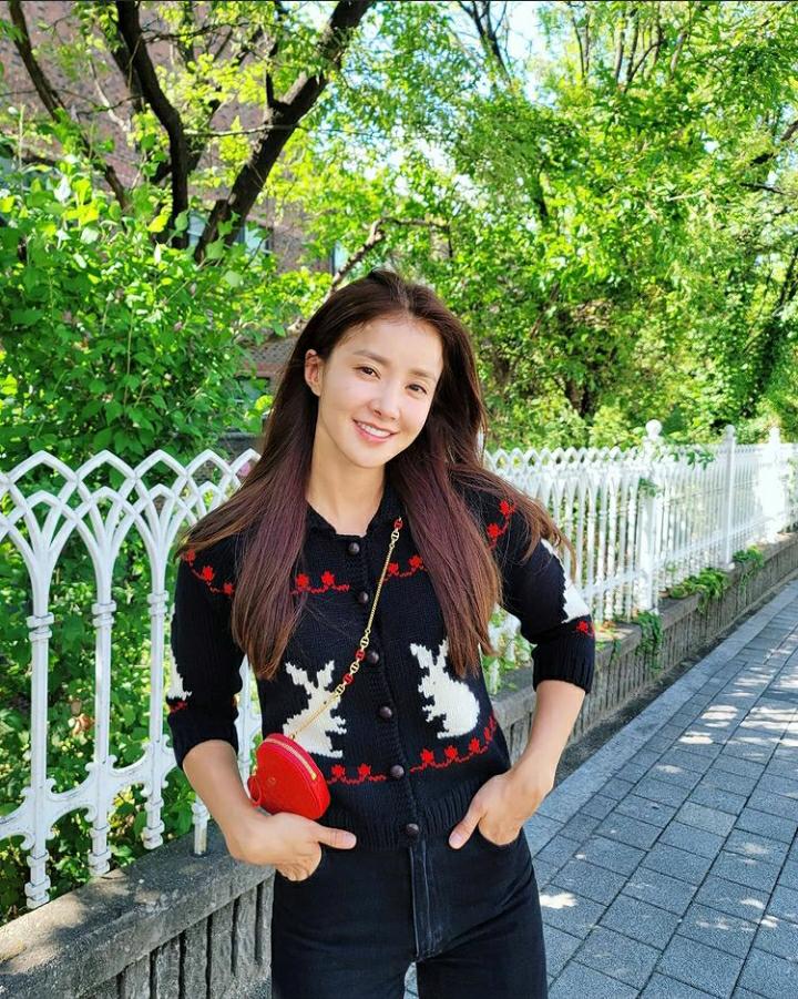 Kini Aktris Laga, Si Cantik Lee Si-young Pernah Jadi Petinju Amatir