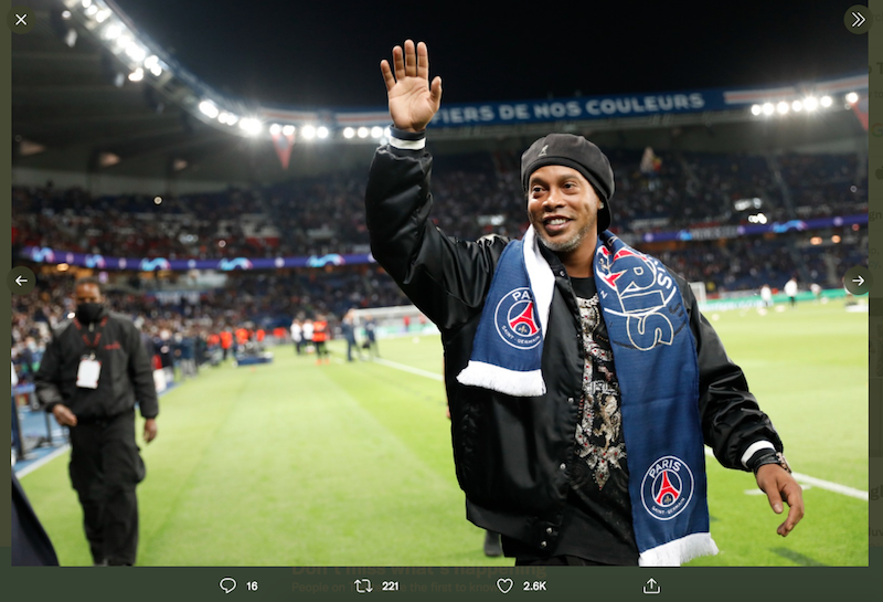 VIDEO: Ronaldinho Kenang Kebersamaannya dengan PSG