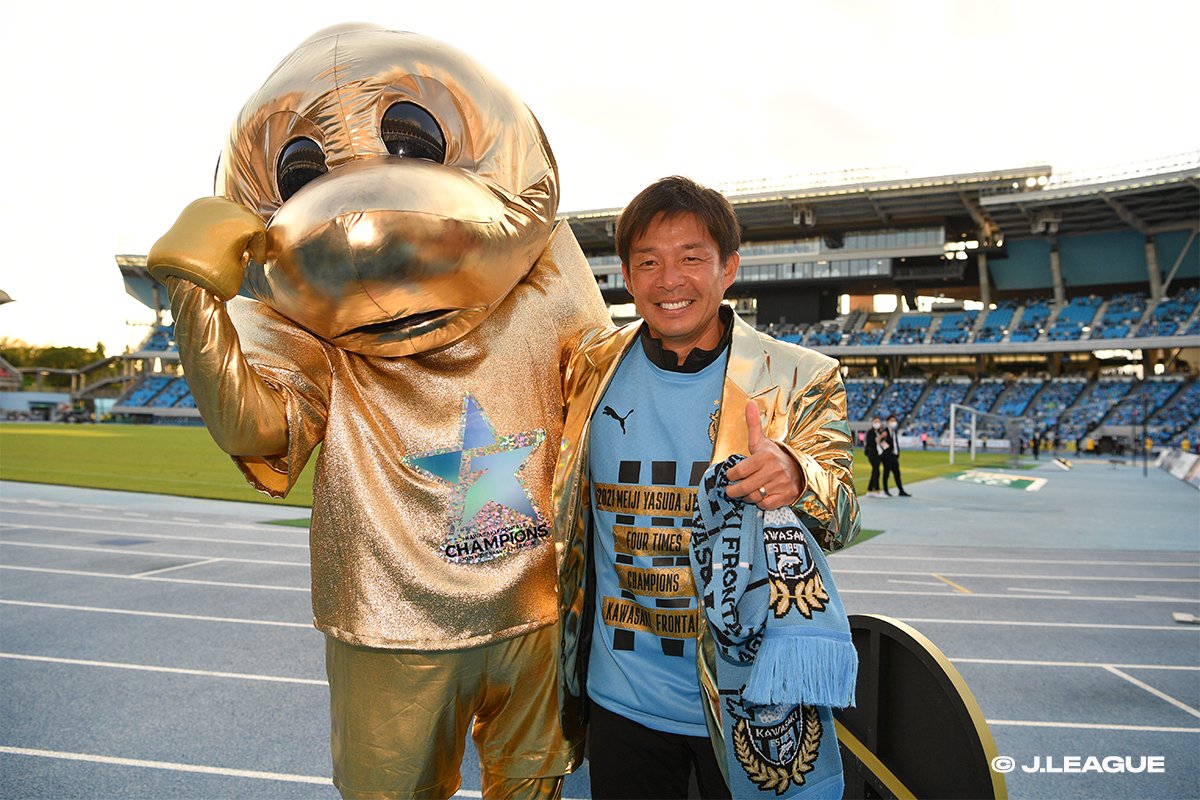 Kawasaki Frontale Juara, Toru Oniki Jadi Pelatih dengan Gelar J1 League Terbanyak
