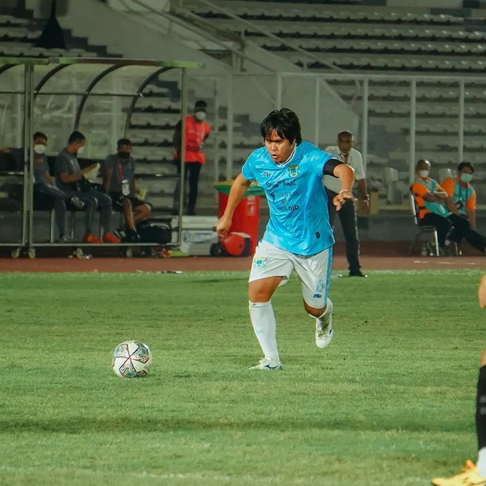 Menakar Peluang Rans Cilegon FC dan Persekat Tegal yang Diintip Perserang