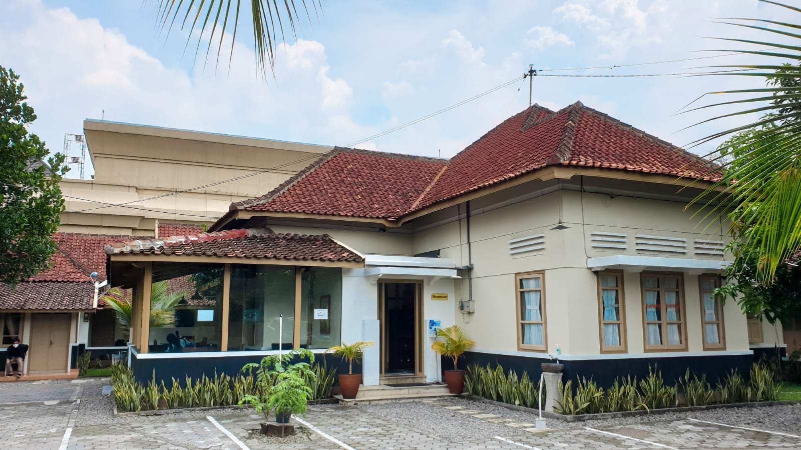 Kisah Ndalem Soeratin, Rumah Bersejarah yang Diarsiteki oleh Ketua PSSI Pertama