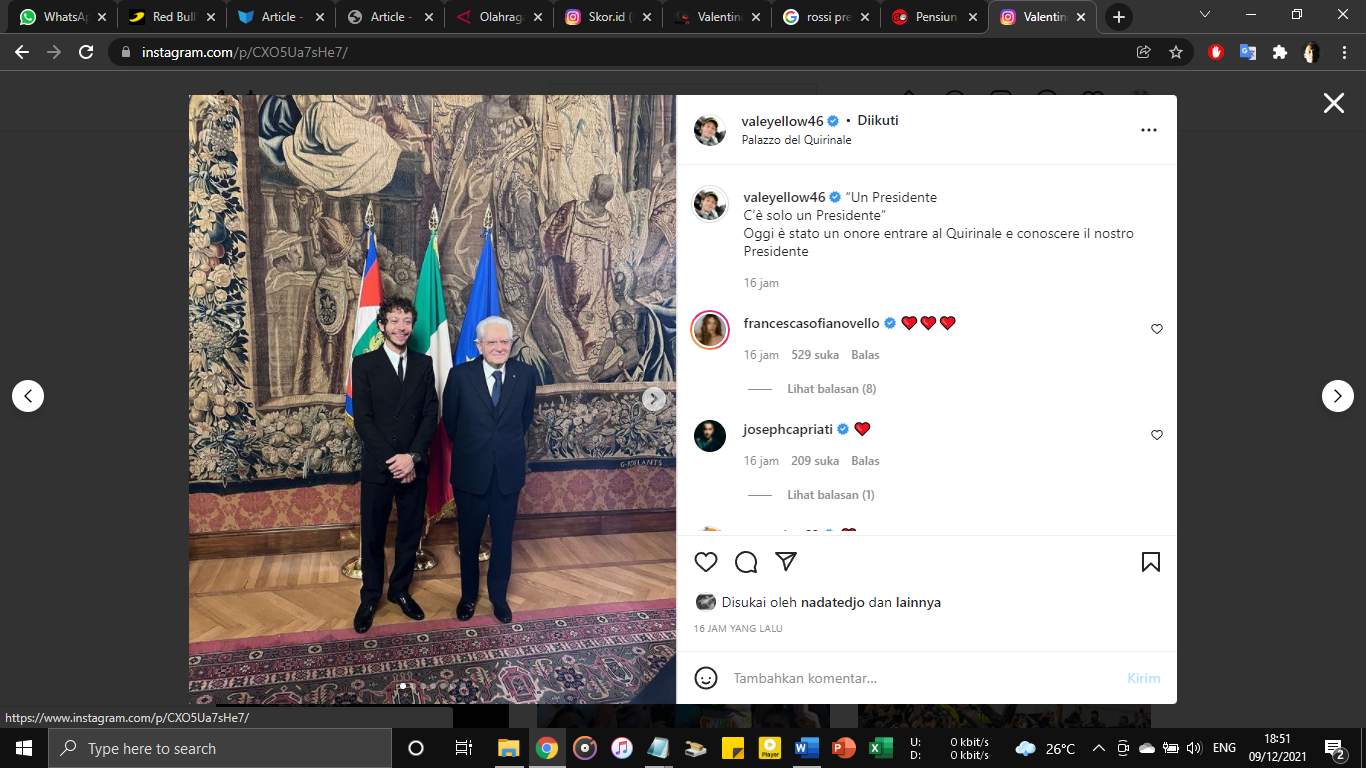 Kunjungi Presiden Italia, Valentino Rossi Bawa Oleh-oleh Istimewa
