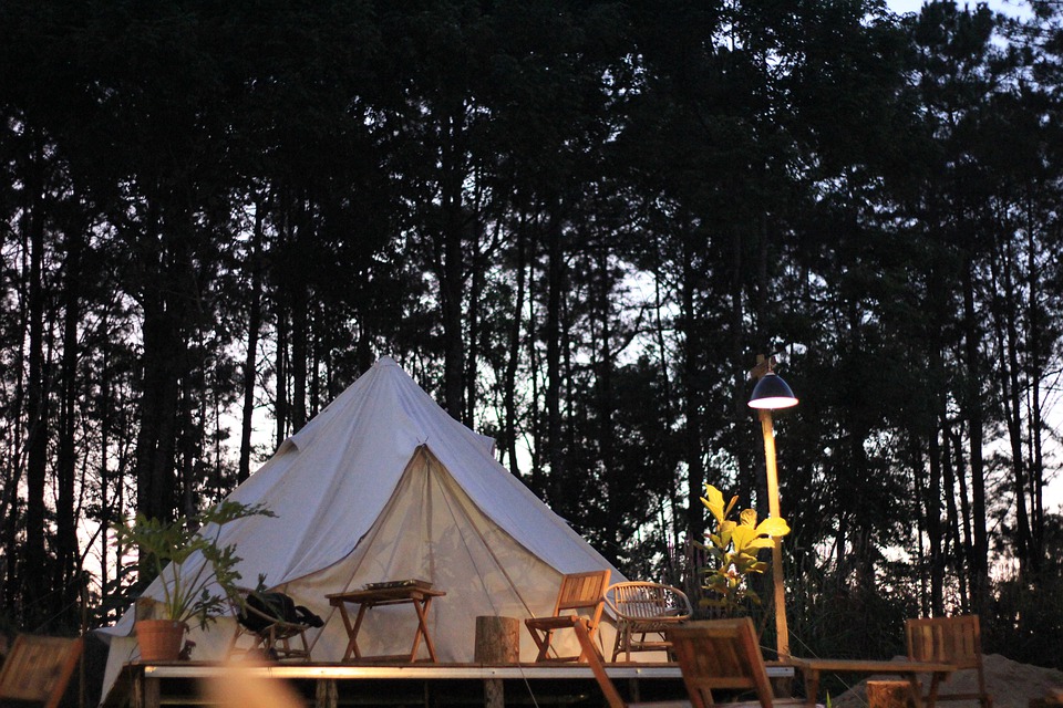 Glamping, Cara Lain Menyatu dengan Alam