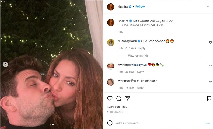 Gerard Pique dan Shakira Ciuman untuk Menyambut 2022