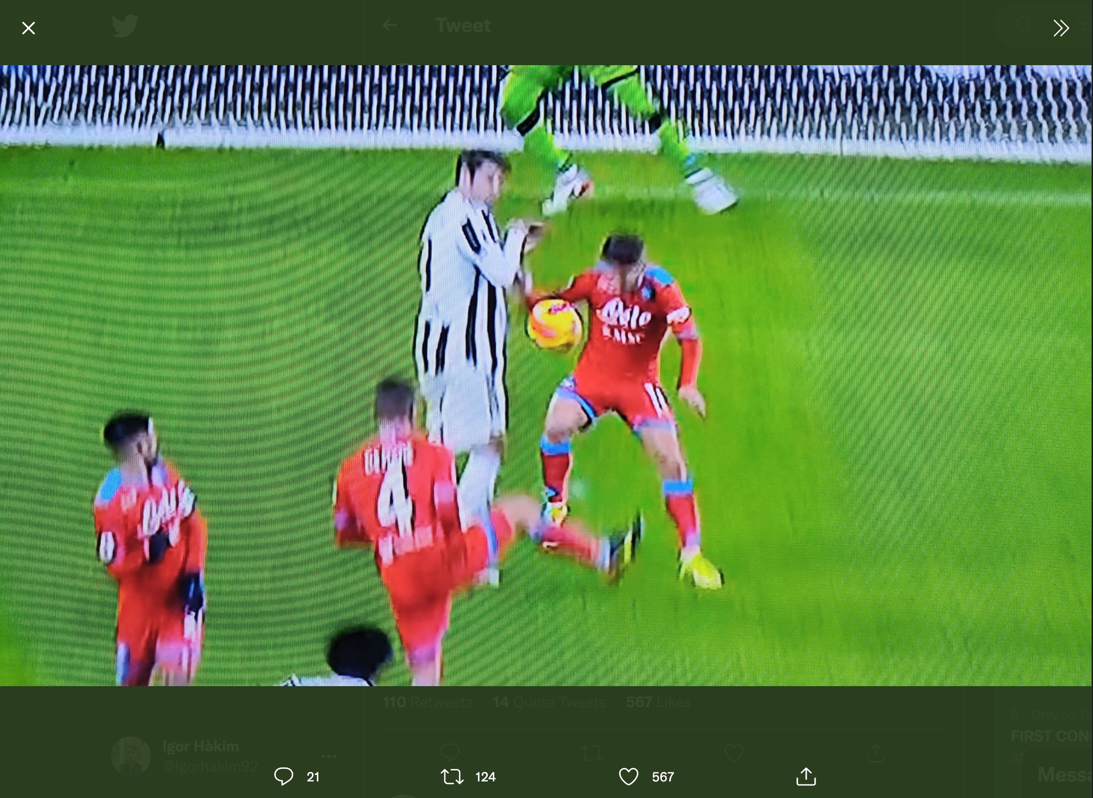 Gagal Bekuk Napoli, Juventus Seharusnya Dihadiahi Penalti