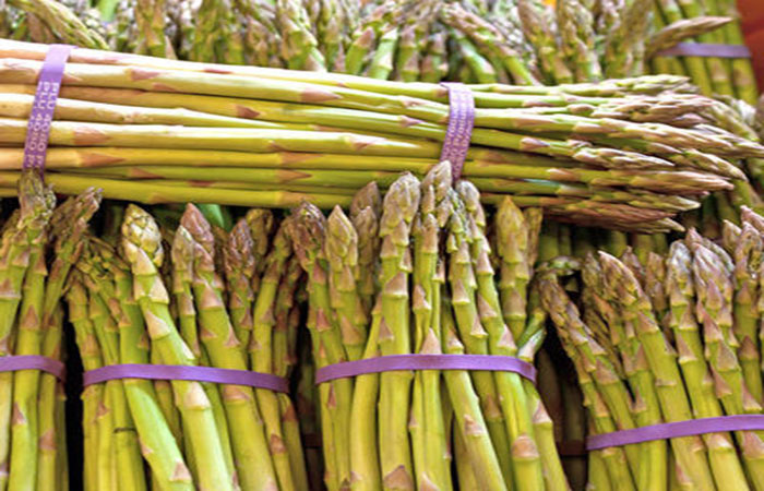 6 Manfaat Kesehatan dari Mengonsumsi Asparagus, Termasuk Mencegah Infeksi Saluran Kemih
