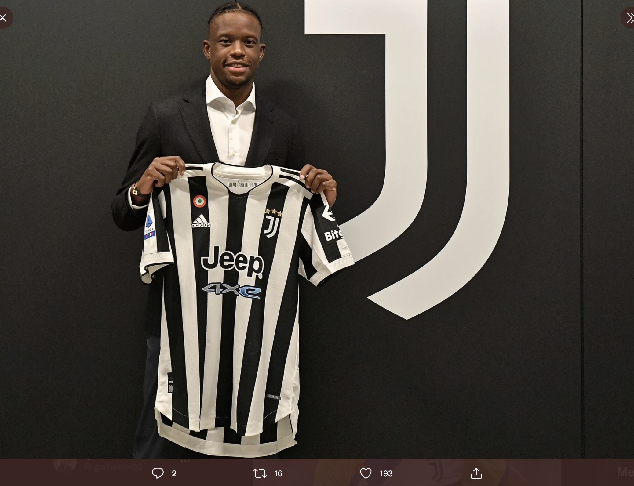 Juventus Resmi Rekrut Denis Zakaria dari Borussia Monchengladbach