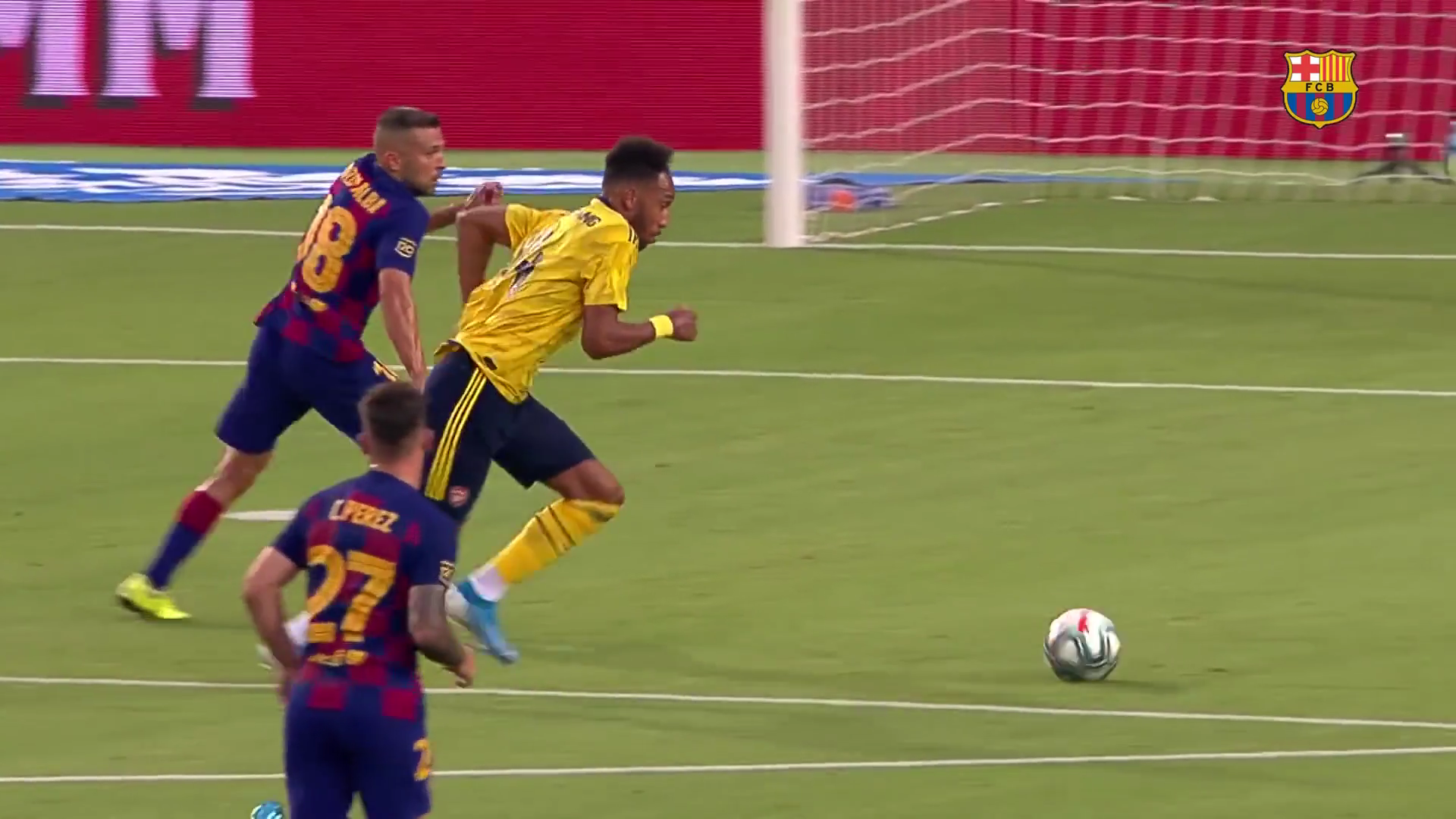 VIDEO: Kilas Balik Gol Pierre-Emerick Aubameyang ke Gawang Barcelona