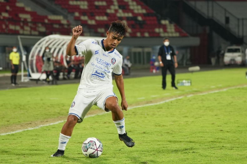 Minimalisir Risiko Cedera, Winger Muda Arema FC Dipastikan Absen di Laga Lawan Persik