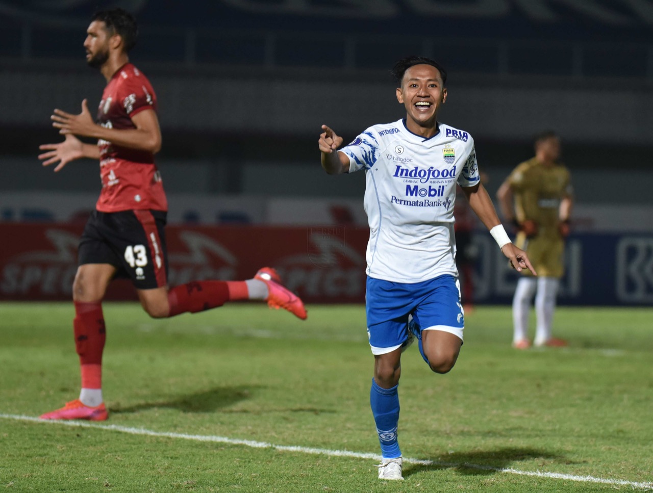 Persib Menang Comeback di Markas Arema FC, Beckham Putra Spesial di Mata Luis Milla