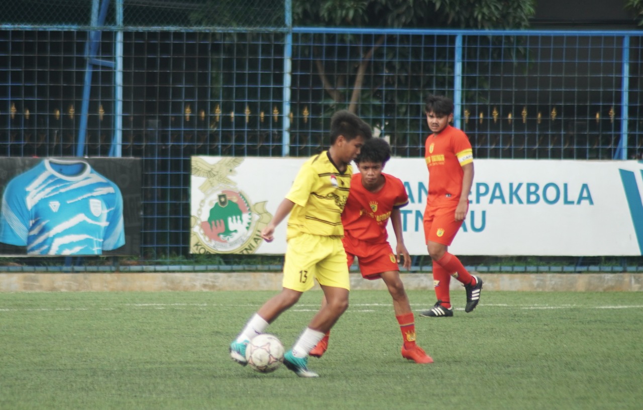 Liga TopSkor U-17: Hat-trick Dimas Aryaguna Bawa Diklat ISA Kalahkan Bintang Ragunan