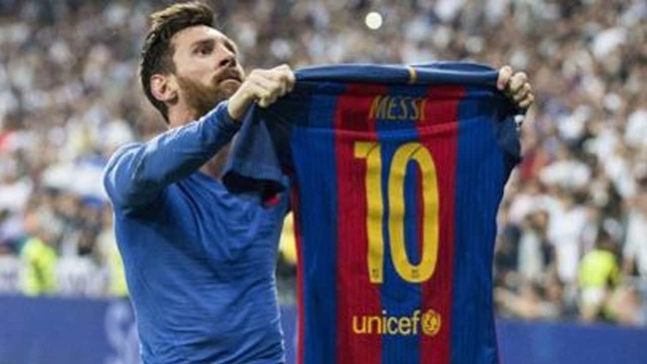 Cuma Ada Satu Skenario agar Lionel Messi Bisa Pulang ke Barcelona dengan Tenang