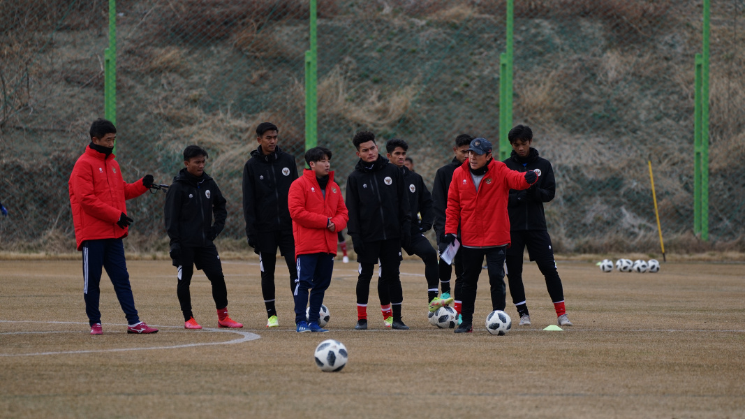 Pemain Timnas U-19 Indonesia Takut pada Bola, Shin Tae-yong Bertindak